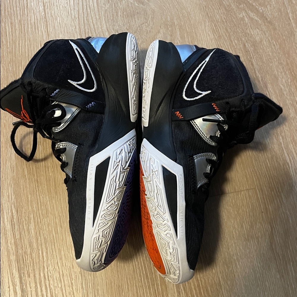 Nike Kyrie Infinity Fire and Ice shoes - Picture 3 of 10